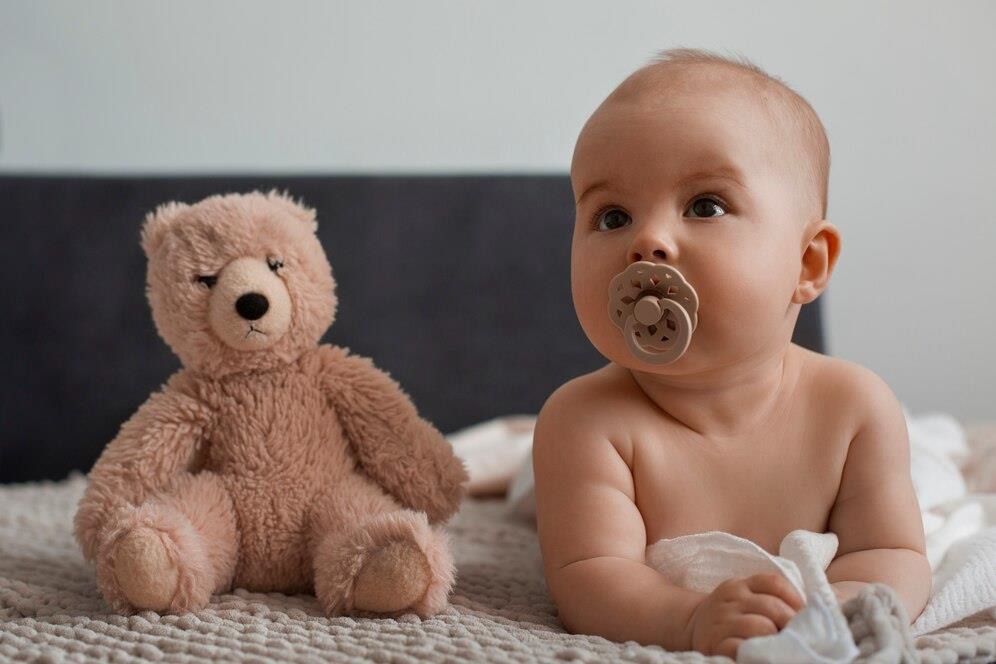 does pacifiers harm teeth