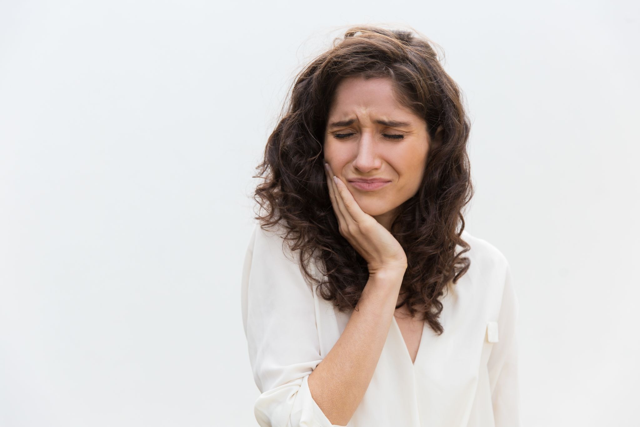 5 Everyday Habits That Could Be Damaging Your Teeth